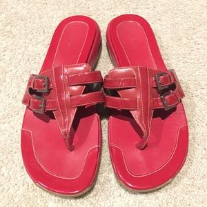 Cole Haan + Nike comfy sandal 7.5